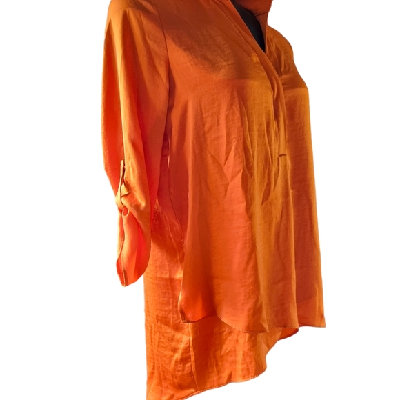 ๐3/$40 Sale!Mix & Match๐ Renuar Iridescent Orange High Low Flowy Blouse - Picture 4 of 9